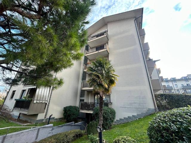 Appartamento in vendita a Lissone, Lombardia