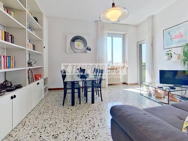 Appartamento in vendita a Lissone, Lombardia