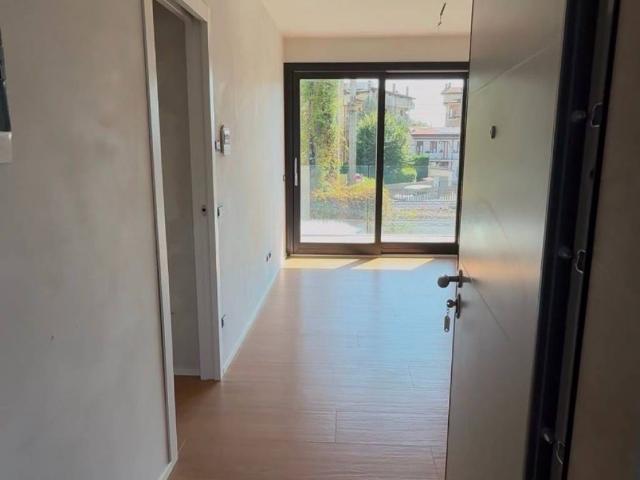 Appartamento in vendita a Lissone, Lombardia