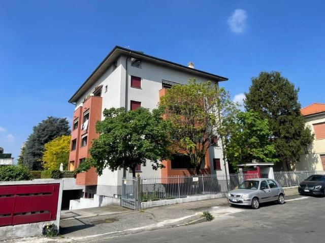 Appartamento in vendita a Lissone, Lombardia