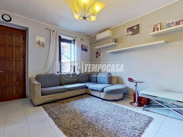 Appartamento in vendita a Lissone, Lombardia