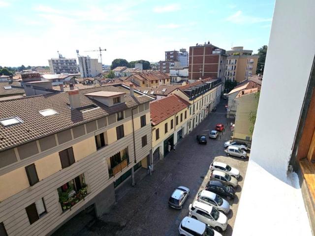 Appartamento in vendita a Lissone, Centro Storico