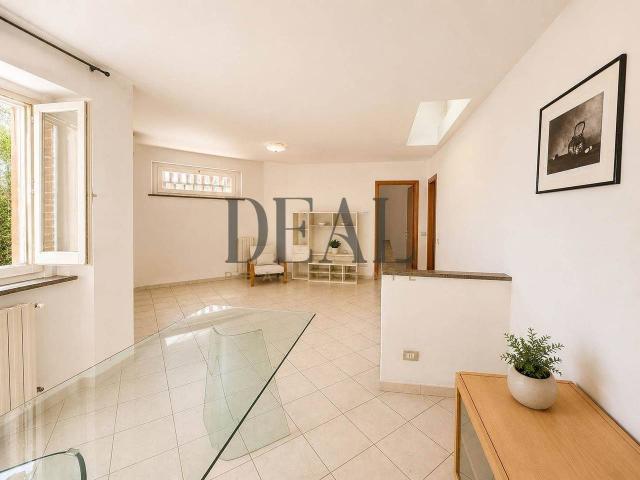 Appartamento in vendita a Scopaia, Livorno