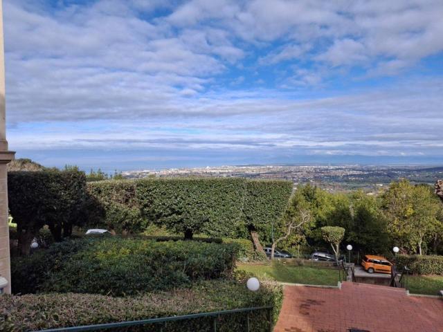 Appartamento in vendita a Montenero Alto, Livorno