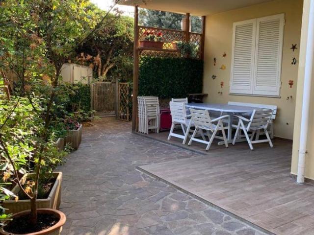 Appartamento in vendita a Quercianella, Livorno