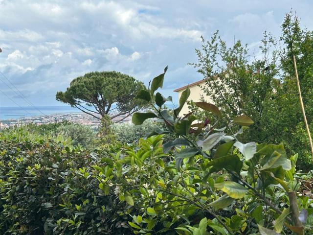 Appartamento in vendita a Savolano, Livorno