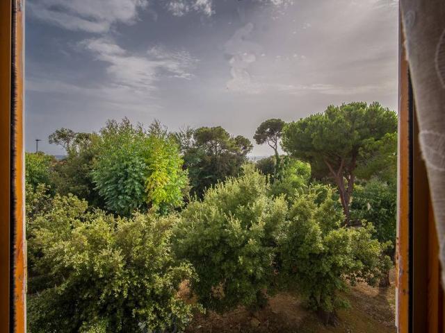 Appartamento in vendita a Quercianella, Livorno