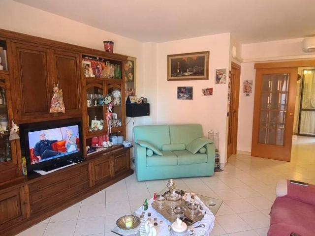 Appartamento in vendita a Livorno, Toscana