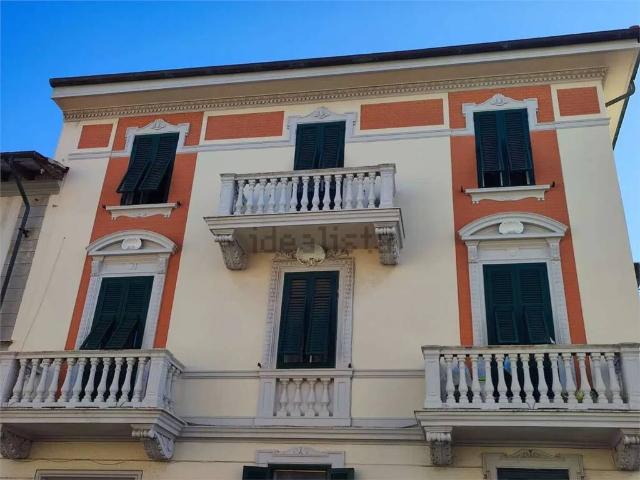 Appartamento in vendita a Stazione, Livorno