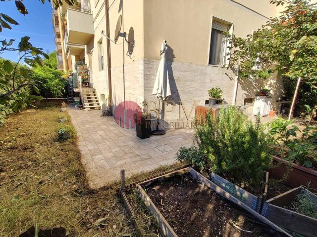 Appartamento in vendita a Livorno