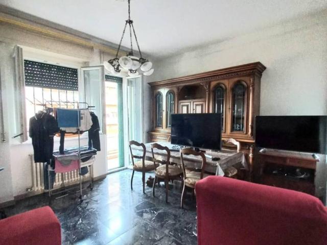 Appartamento in vendita a Livorno