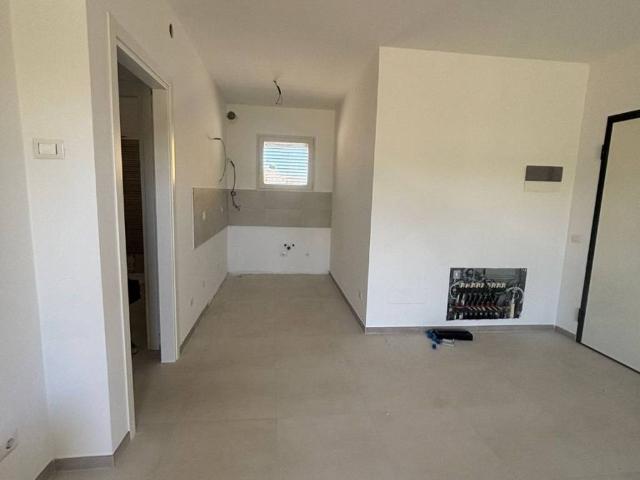 Appartamento in vendita a Nuovo Centro, Livorno