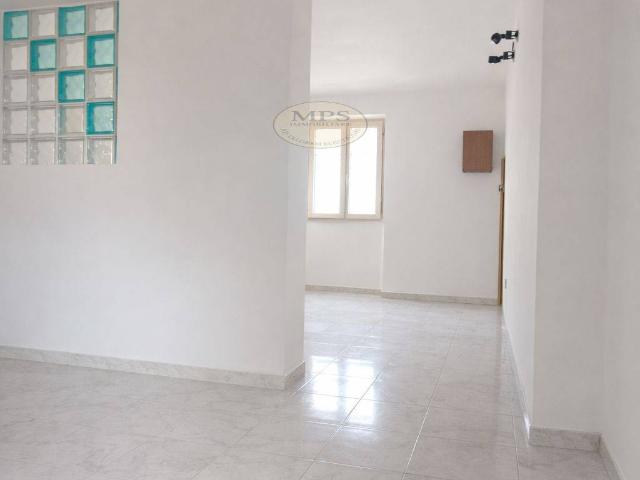 Appartamento in vendita a Garibaldi, Livorno