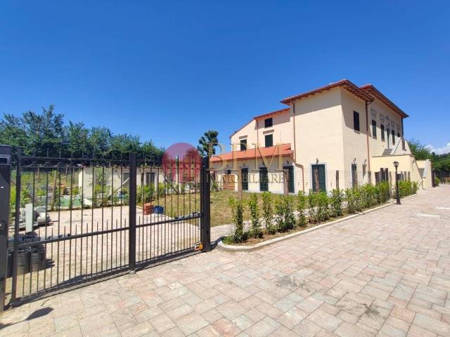 Appartamento in vendita a Livorno, Toscana