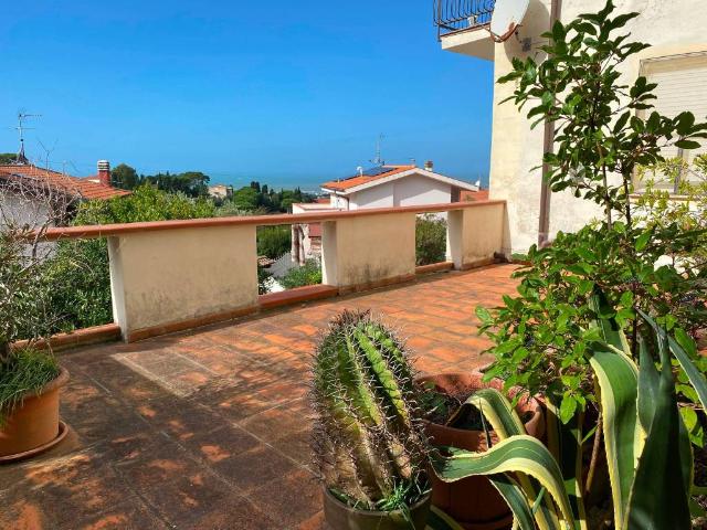 Appartamento in vendita a Savolano, Livorno