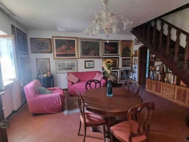 Appartamento in vendita a Quercianella, Livorno