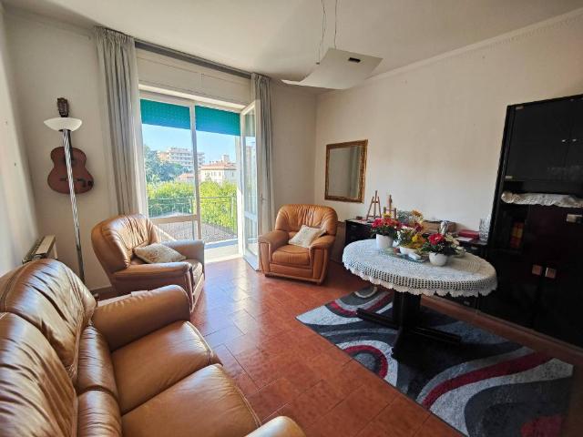 Appartamento in vendita a Stazione, Livorno