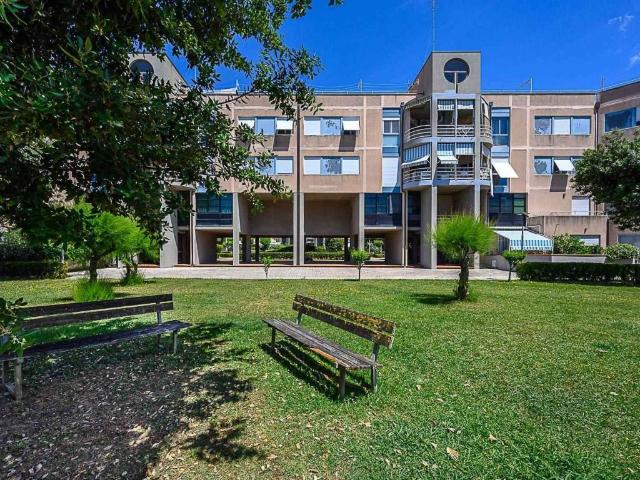 Appartamento in vendita a La Leccia, Livorno