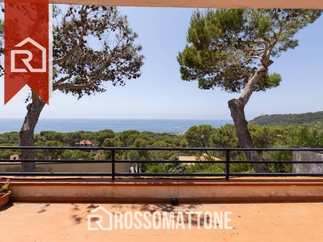 Appartamento in vendita a Quercianella, Livorno