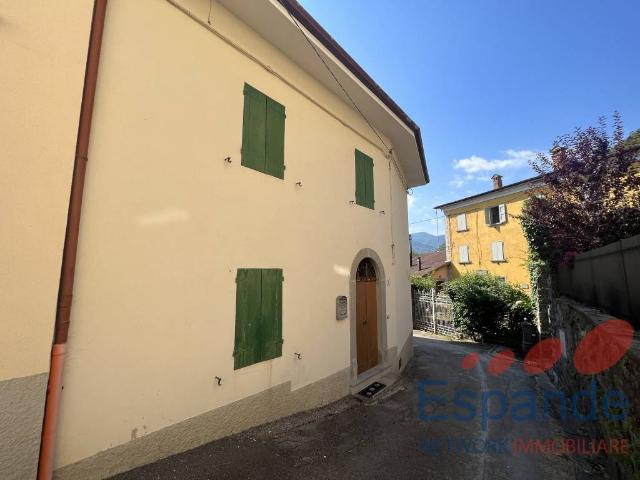 Appartamento in vendita a Unione dell'Alto Reno, Lizzano In Belvedere