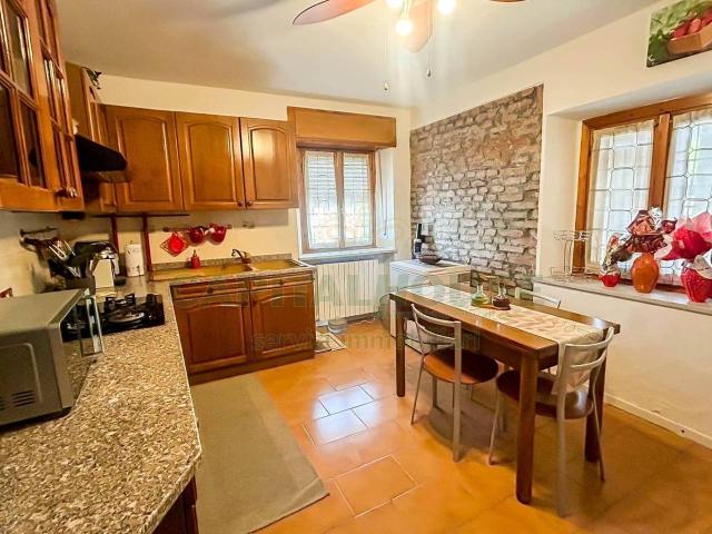 Appartamento in vendita a Gnignano, Carpiano