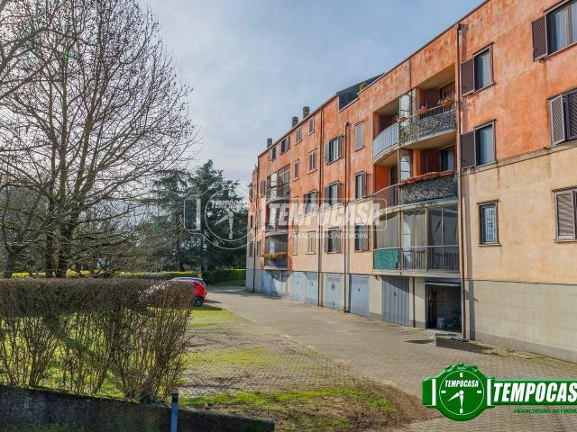 Appartamento in vendita a Carpiano, Lombardia