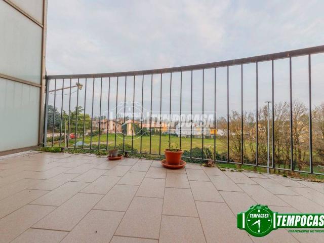 Appartamento in vendita a Carpiano, Lombardia