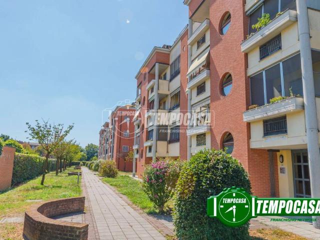 Appartamento in vendita a Locate di Triulzi, Lombardia