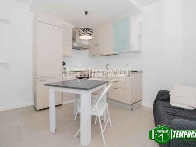 Appartamento in vendita a Locate di Triulzi, Lombardia