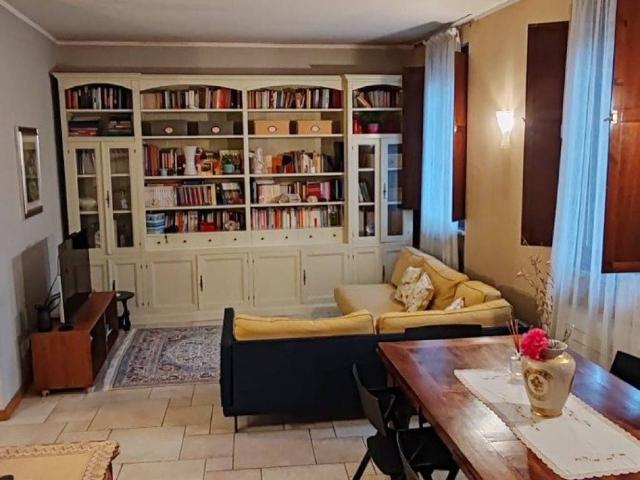 Appartamento in vendita a Locate di Triulzi, Lombardia