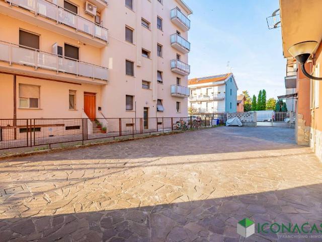 Appartamento in vendita a Locate di Triulzi, Lombardia