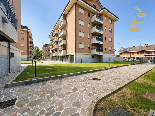 Appartamento in vendita a Locate di Triulzi, Lombardia