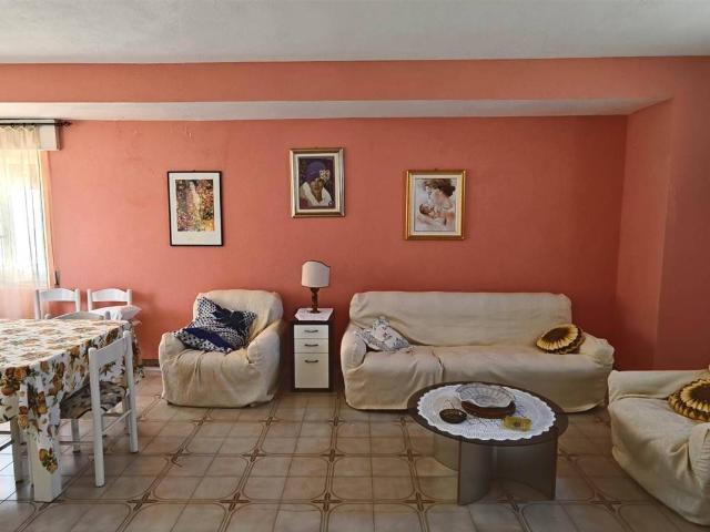 Appartamento in vendita a Loceri, Sardigna/Sardegna