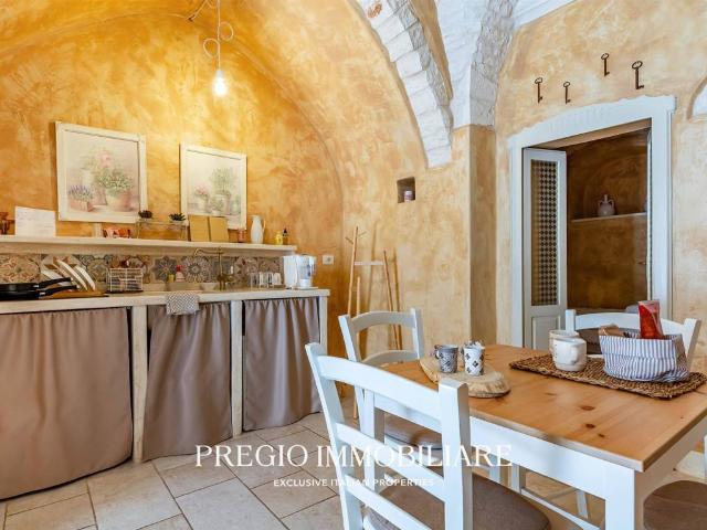 Appartamento in vendita a Locorotondo, Bari