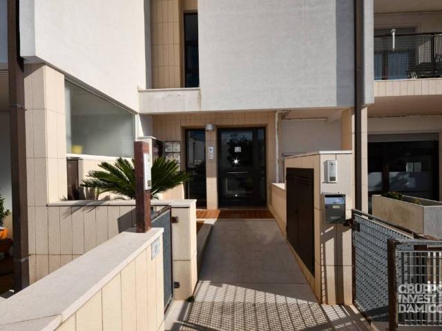 Appartamento in vendita a Locorotondo, Bari