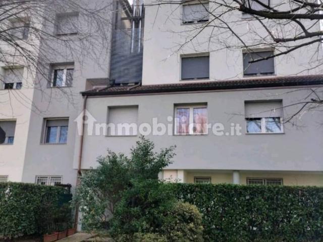 Appartamento in vendita a Lomazzo, Como