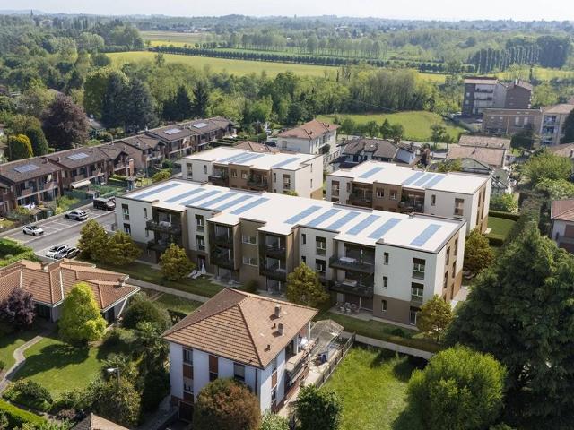 Appartamento in vendita a Lomazzo, Lombardia