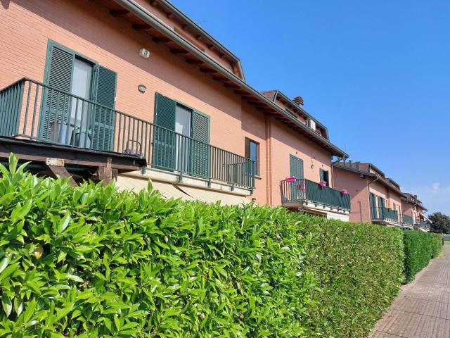 Appartamento in vendita a Lonate Ceppino, Lombardia