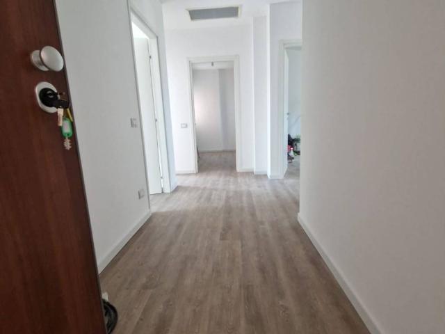 Appartamento in vendita a Lonate Ceppino, Lombardia