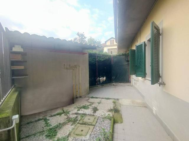 Appartamento in vendita a Lonate Ceppino, Lombardia
