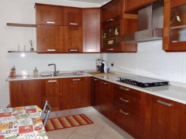 Appartamento in vendita a Lonate Pozzolo, Lombardia