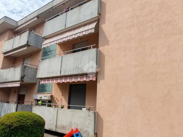 Appartamento in vendita a Lonate Pozzolo, Lombardia