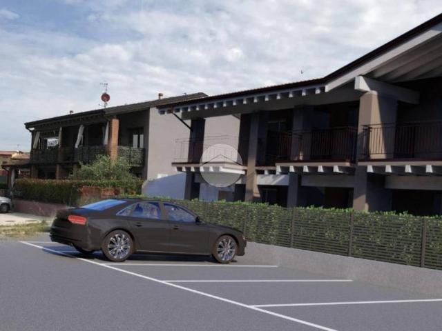 Appartamento in vendita a Lonato, Lombardia