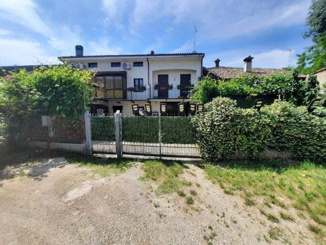 Villa Indipendente in vendita a Lonato, Lombardia