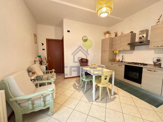 Appartamento in vendita a Lonato, Lombardia