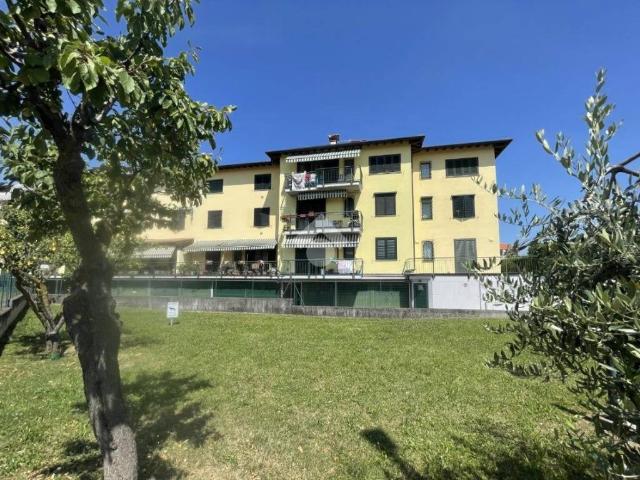 Appartamento in vendita a Lonato, Lombardia