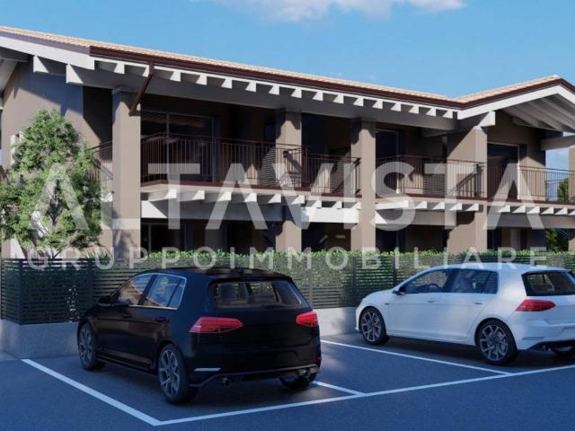 Appartamento in vendita a Lonato, Lombardia