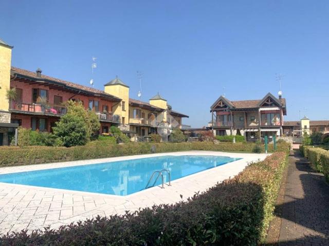 Appartamento in vendita a Lonato, Lombardia