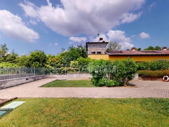 Appartamento in vendita a Centenaro, Lonato del Garda