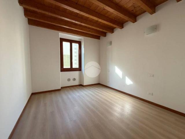 Appartamento in vendita a Lonato del Garda, Brescia
